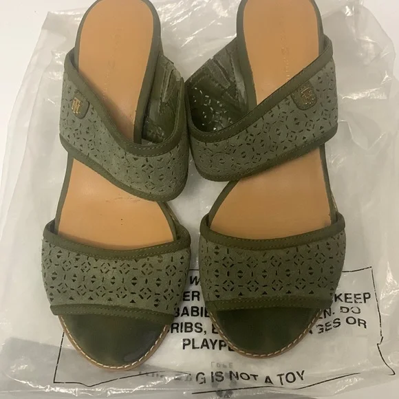 Tommy Hilfiger Sandal Heel - Picture 1 of 6